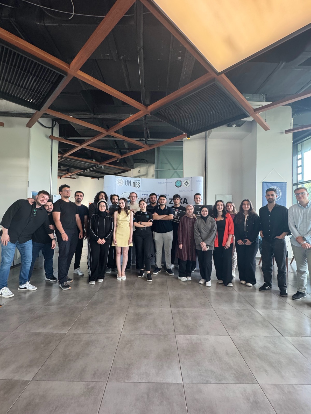 Yarışma Takımları Fotoğrafı 4